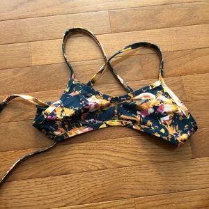 Jolyn Vent bikini top size XS